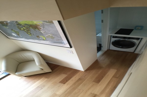 aaaf4e83728d208165892e9e6976824c_1516069