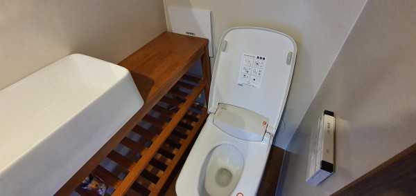 0ba7e1c0336f25d111477785d24e000e_1616548