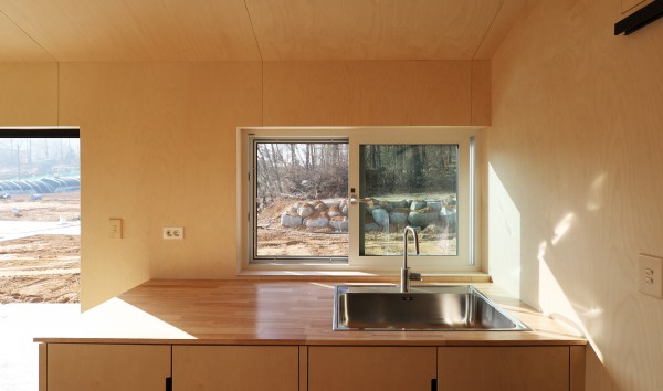 5b3fd7355a05957bfd4ddece333eaae4_1649818