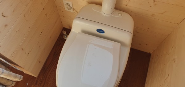 2c604b1b3304bc557fc6bb30c8e6064a_1665462