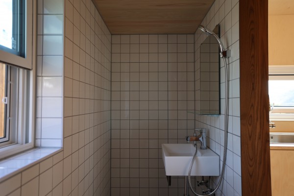 8e6ff8d9f09352f830ec67206e683923_1679034