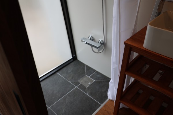 d7700e679d73755d6ef2e1022930d611_1696900