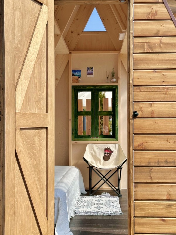 73e8b2ad11f12c49b79586f9940a7af9_1711692