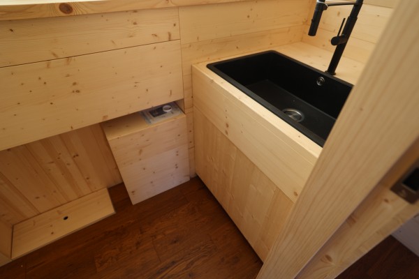 b1ecc21123f1515523f00b2c41e51169_1740639