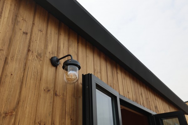 de933a47ddac635aaf2547806bddae5d_1743560